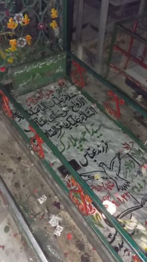 عکس مزار شهید سید احمد پلارک