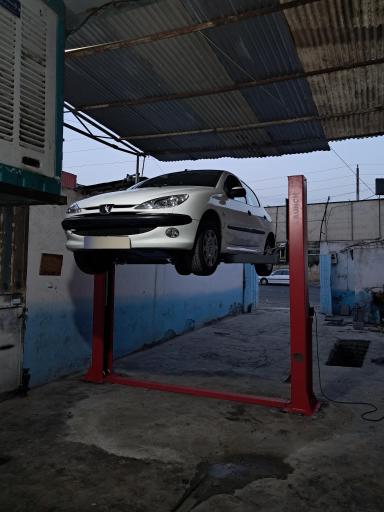 عکس تعمیرگاه مکانیکی محمد ترکاشوند