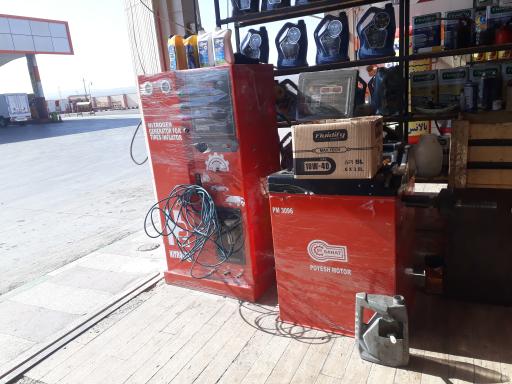 عکس تعویض روغنی طارمی۲