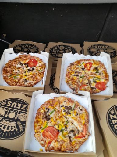 عکس کافه رستوران زئوس