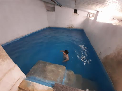 عکس آبگرم زیارت