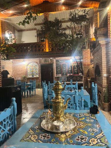 عکس عمارت مری