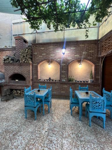 عکس عمارت مری