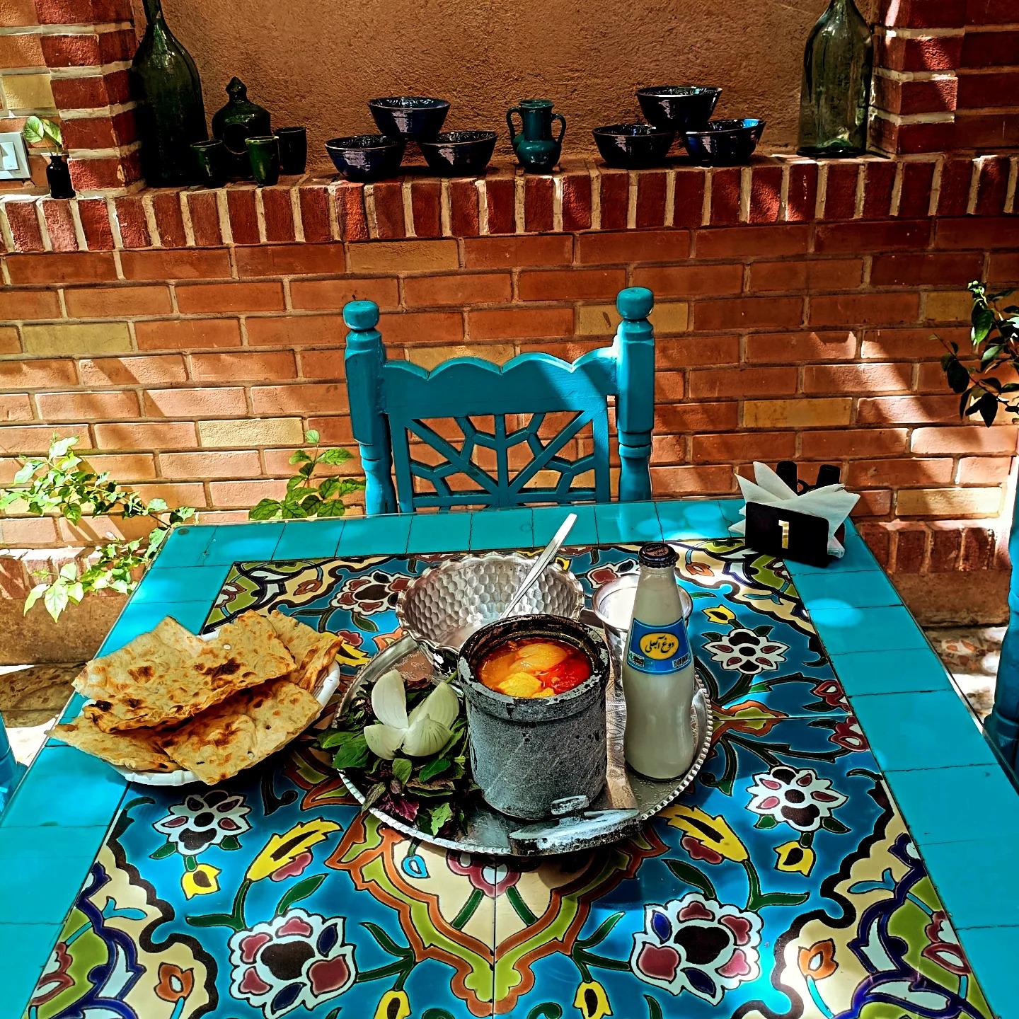 عکس عمارت مری