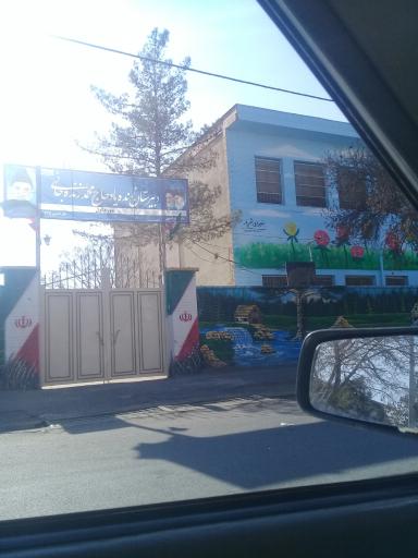 عکس دبیرستان حاج محمد زنده جانی