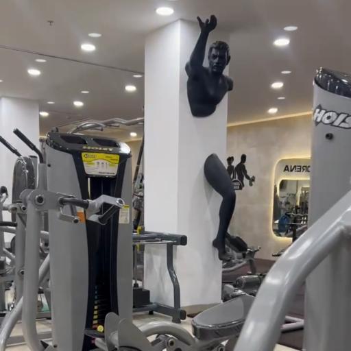 عکس باشگاه بدنسازی سورنا