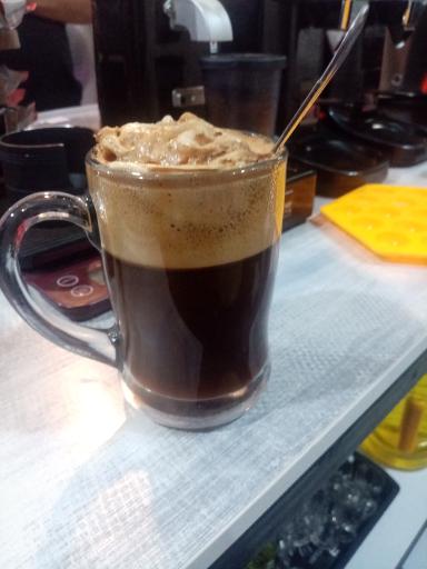 عکس کافه مکعب