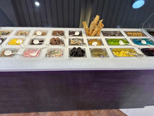 ماست بستنی رژیمی یوگولند