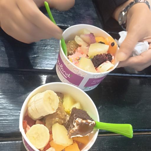 عکس ماست بستنی رژیمی یوگولند