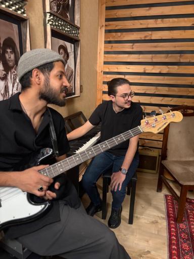 عکس خانه گیتار یزد