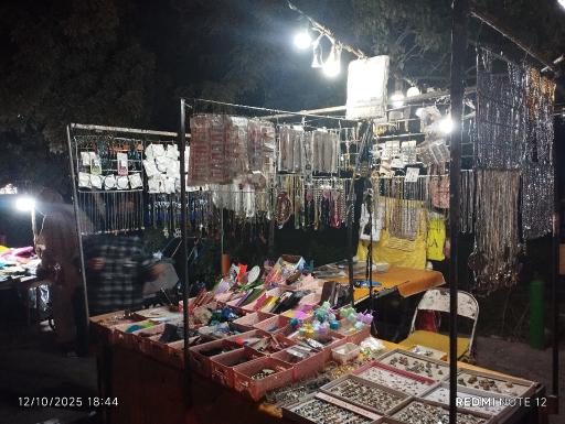 عکس غرفه بدلیجات برادران طاهری