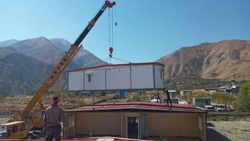 عکس کارخانه کانکس سازی آذرپارلا