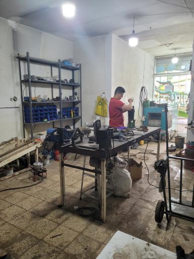 عکس الکترو سیم پیچی ناصر