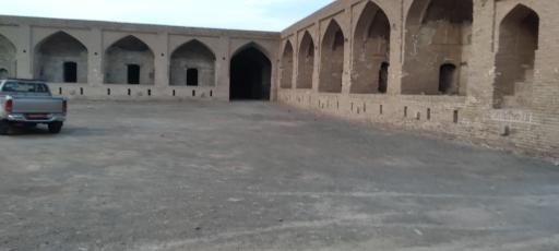 عکس کاروانسرای شاه‌عباسی عباس آباد