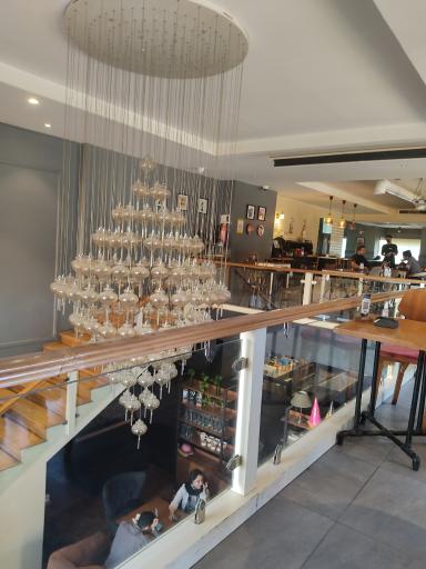 عکس کافه رستوران بیتر سوییت