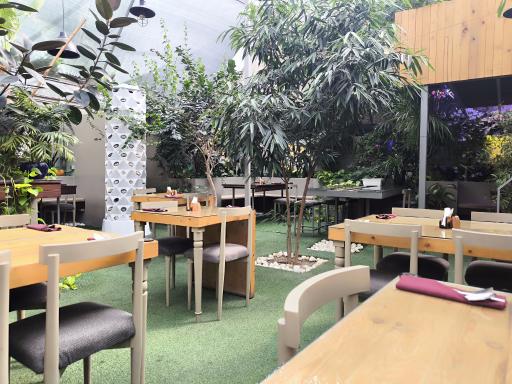 رستوران غذای دریایی سولو