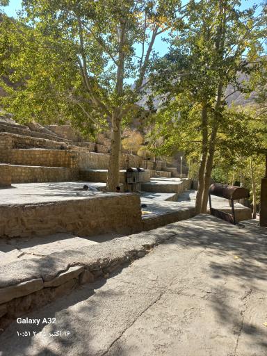 عکس محوطه تفریحی بین‌ المللی آبشار سمیرم