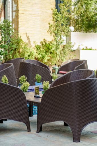 عکس رستوران ما ۳ تا