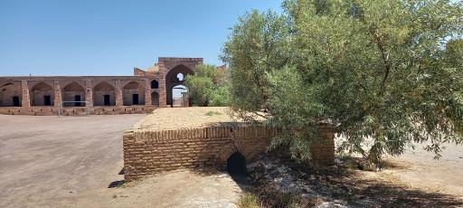 عکس کاروانسرای شاه‌عباسی عباس آباد