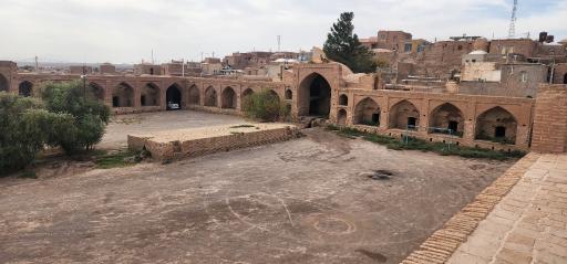 عکس کاروانسرای شاه‌عباسی عباس آباد