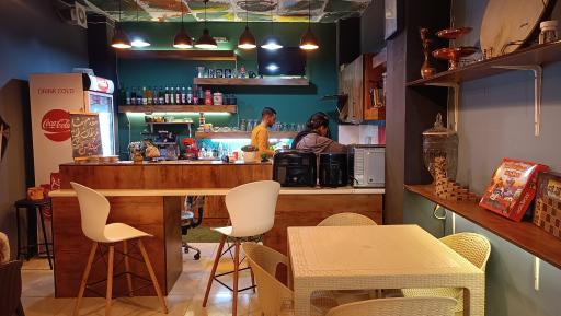 عکس کافی شاپ میس