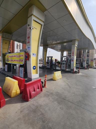 عکس پمپ بنزین امین (بنزین و گازوئیل)