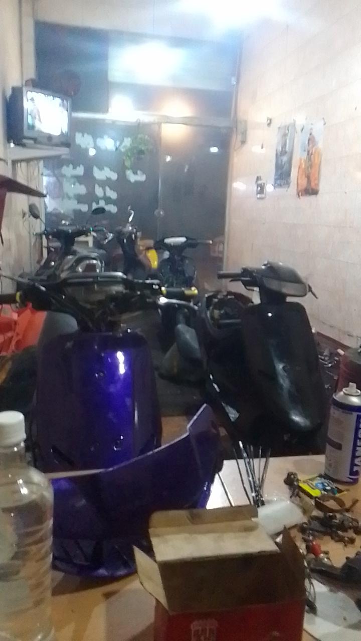 عکس موتورسازی میباخ