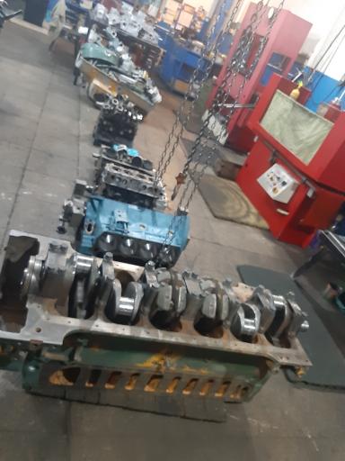 عکس تراشکاری دلتا صنعت