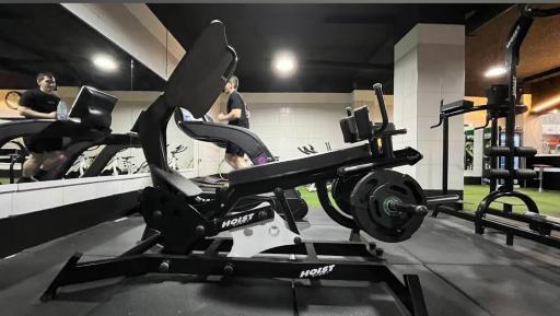 عکس باشگاه بدنسازی پویا VIP