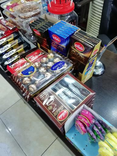 عکس شیرینی سرای مائده