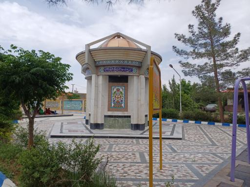 عکس مجتمع خدماتی رفاهی بين راهی فيض آباد