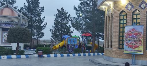 عکس مجتمع خدماتی رفاهی بين راهی فيض آباد