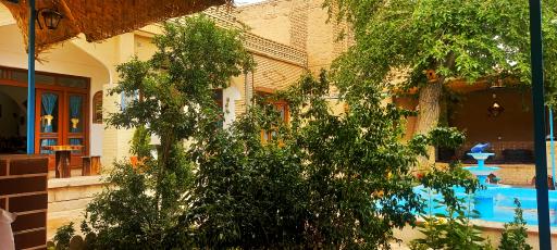 عکس کافه رستوران سنتی سینی مسی رویال