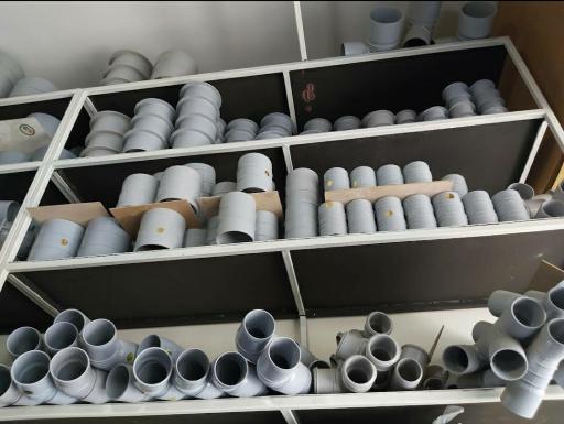 عکس لوله و اتصالات رجب زاده (نمایندگی پلیمر گلپایگان)