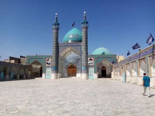 عکس امامزاده سید حمزه (باغمزار)