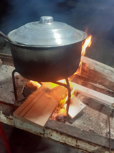 عکس آش دودی خاله خانم (شعبه ۱)