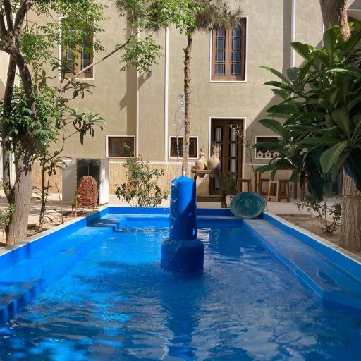 عکس هتل سنتی کوروش یزد