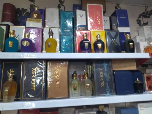 عکس فروشگاه تسترمن