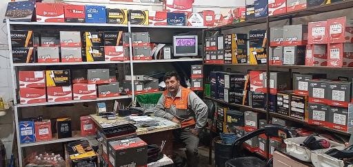 عکس باتری فروشی آدینه