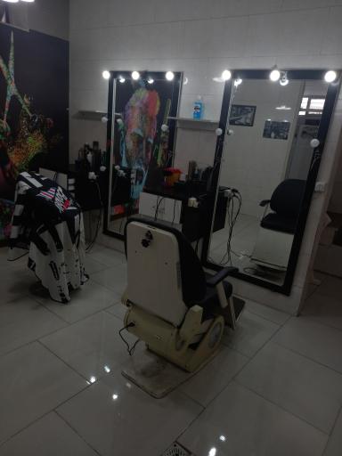 عکس آرایشگاه مردانه میثم