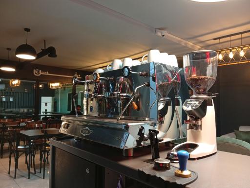 عکس کافه بازی نقش 