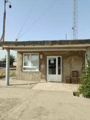 عکس انبار شرکت دمیر آداک