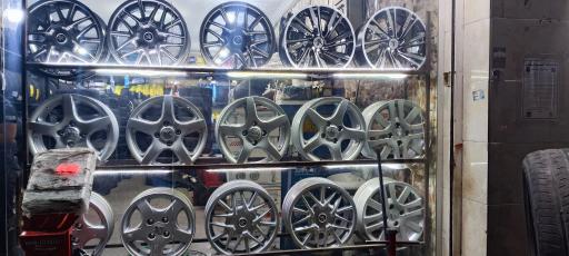 عکس آپاراتی و لاستیک رسالت