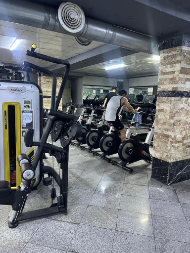 عکس باشگاه بدنسازی عباسیان