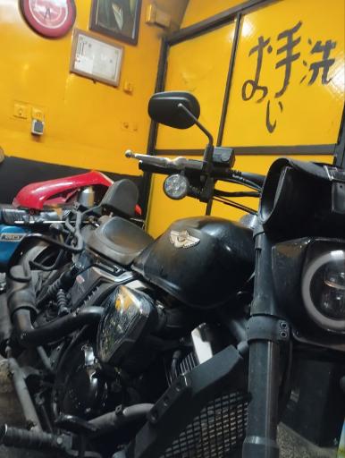 عکس کلینیک موتور سیکلت غفاری