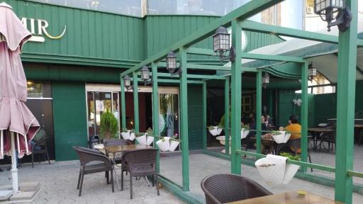 عکس کافه رستوران ازمیر