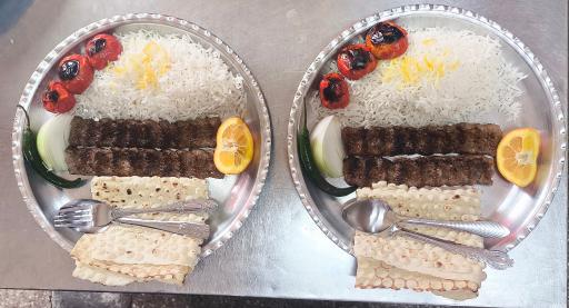 عکس خانه کباب صادقی