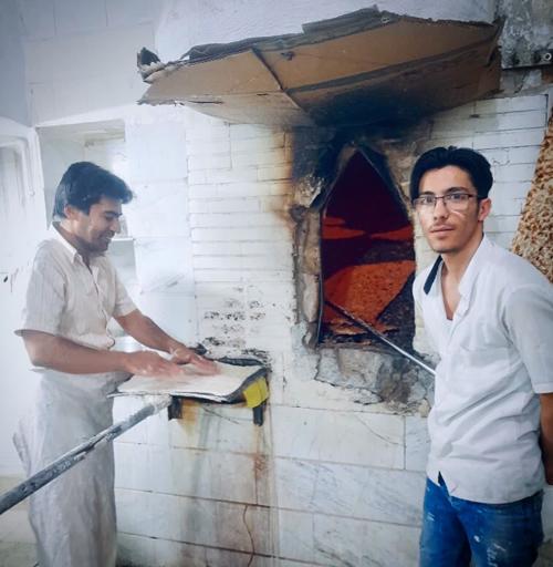 عکس نانوایی سنگک شاطر هاشم 