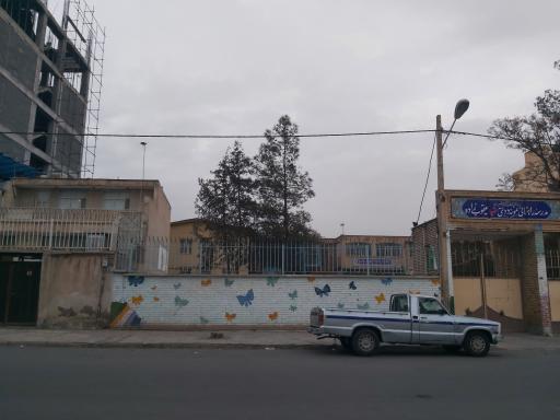 دبیرستان پسرانه نمونه دولتی شهید یعقوب زاده