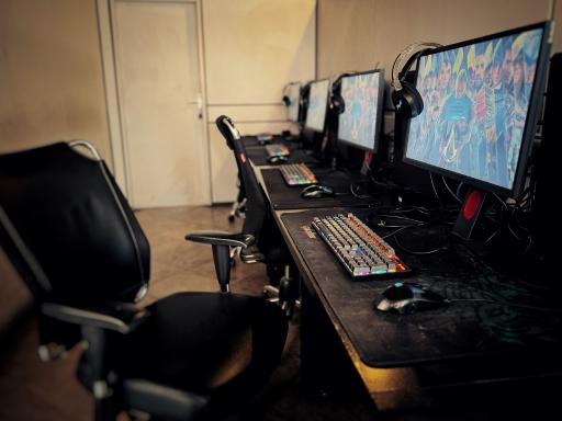 عکس گیم سنتر تایتان